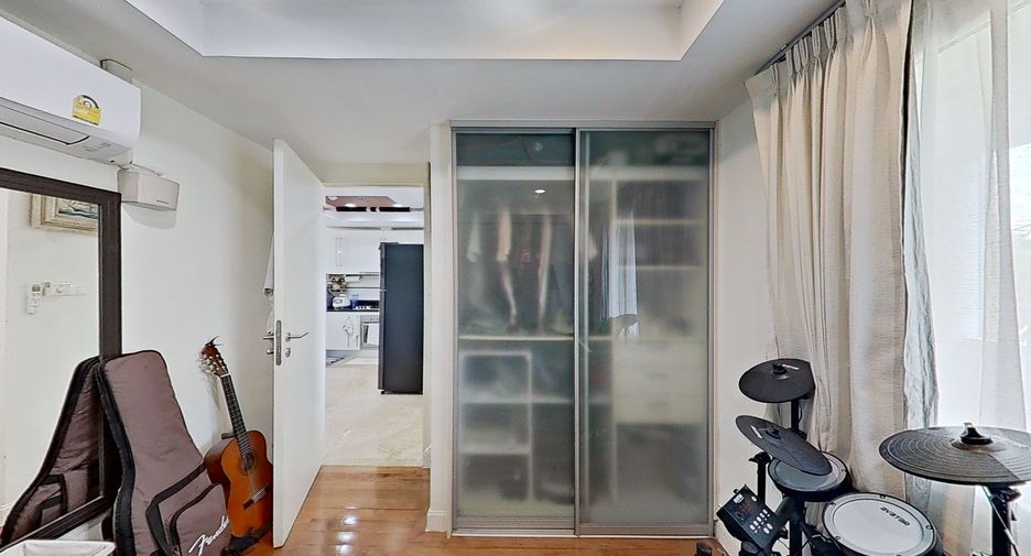For sale 2 bedrooms apartment in Mueang Phuket, Phuket