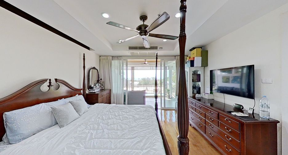 For sale 2 bedrooms apartment in Mueang Phuket, Phuket