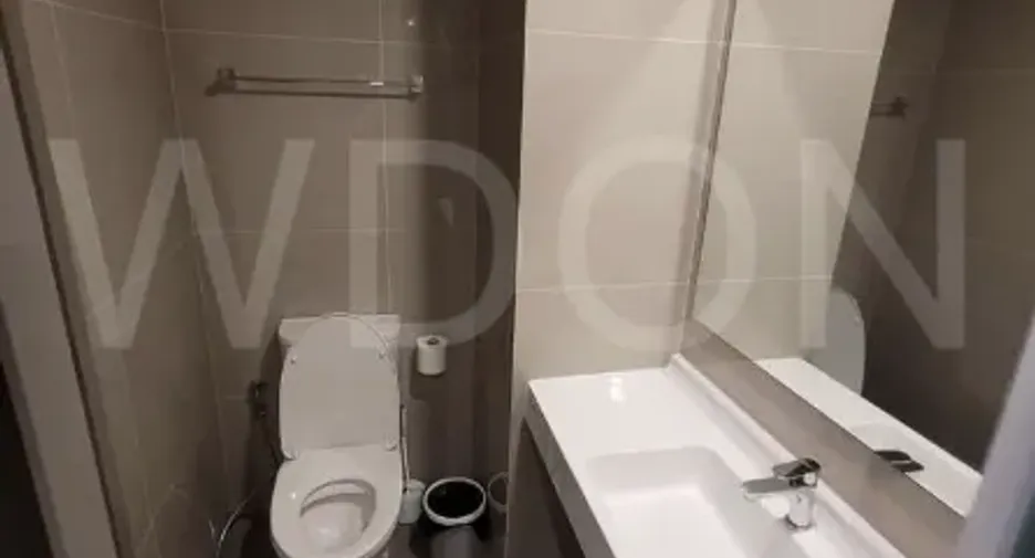 For rent 2 bedrooms condo in Khlong San, Bangkok