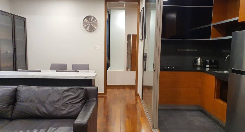 Condo en alquiler de 2 habitaciones en Khlong Toei, Bangkok