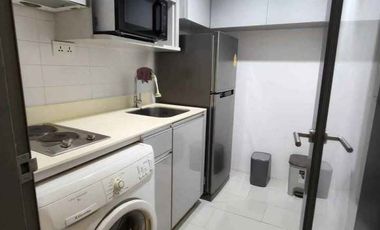 Wohnung zur Miete mit 2 Zimmer in Phra Khanong, Bangkok