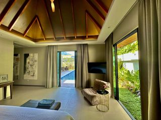 For sale 4 bedrooms villa in Thalang, Phuket