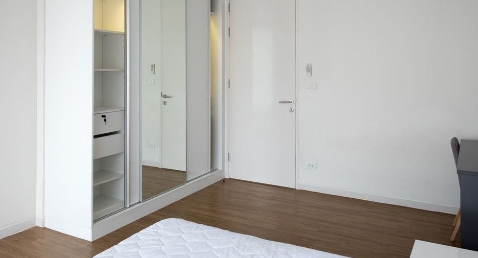 For rent 2 ベッドルーム condo in Khlong Toei, Bangkok
