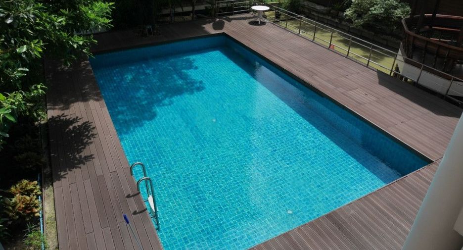 出租 2 卧室 公寓 在 Khlong Toei, 曼谷