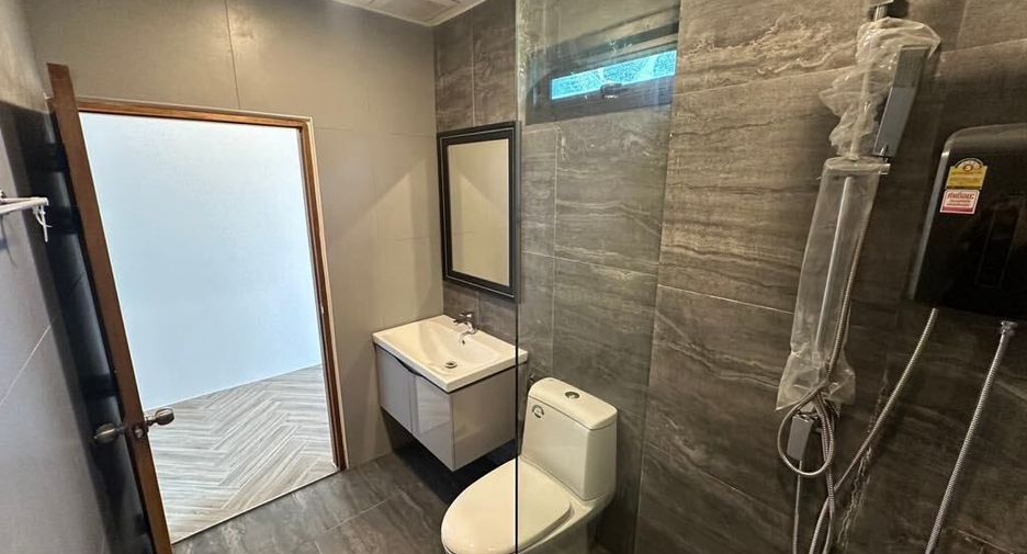 For sale 3 bedrooms house in Thalang, Phuket