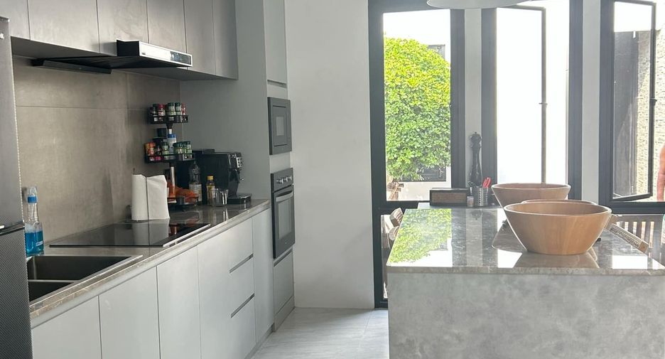 For sale 3 bedrooms house in Thalang, Phuket