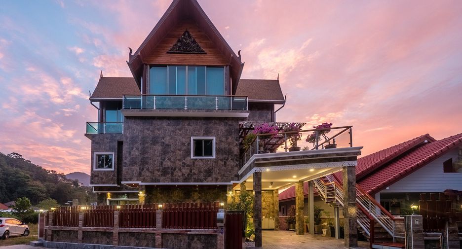 Villa en venta de 5 habitaciones en Kathu, Phuket