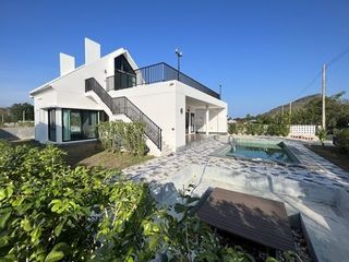 For sale 3 bedrooms house in Cha Am, Phetchaburi