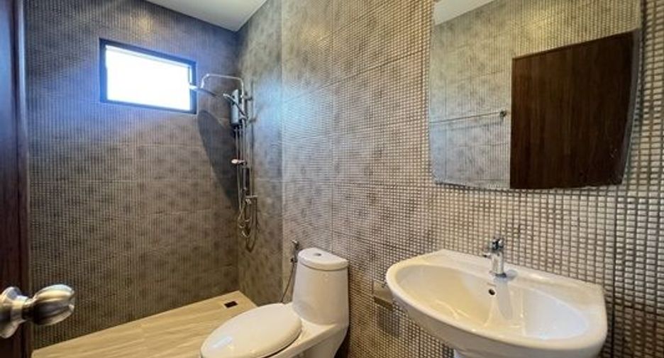 For sale 3 bedrooms house in Cha Am, Phetchaburi