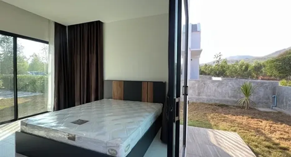 Haus zum Kauf mit 3 Zimmer in Cha Am, Phetchaburi