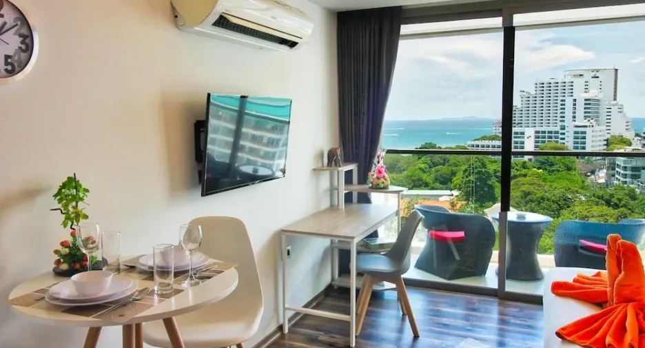 Wohnung zum Kauf und zur Miete mit Studio in Bang Lamung, Chonburi