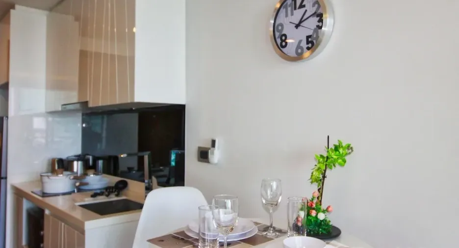 Wohnung zum Kauf und zur Miete mit Studio in Bang Lamung, Chonburi