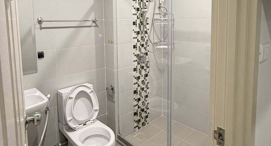 For rent 1 bed condo in Huai Khwang, Bangkok