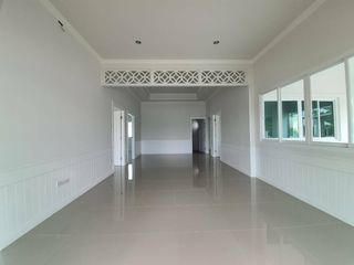 Haus zum Kauf mit 3 Zimmer in Cha Am, Phetchaburi