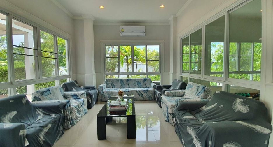 For sale 3 bedrooms house in Cha Am, Phetchaburi