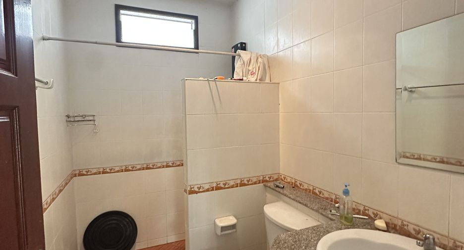 For sale 3 bedrooms house in Bang Lamung, Chonburi