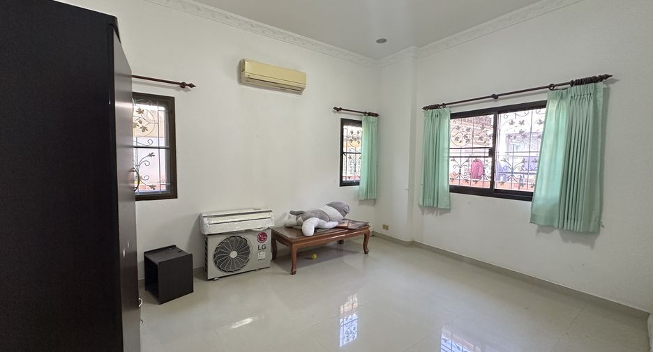 For sale 3 bedrooms house in Bang Lamung, Chonburi