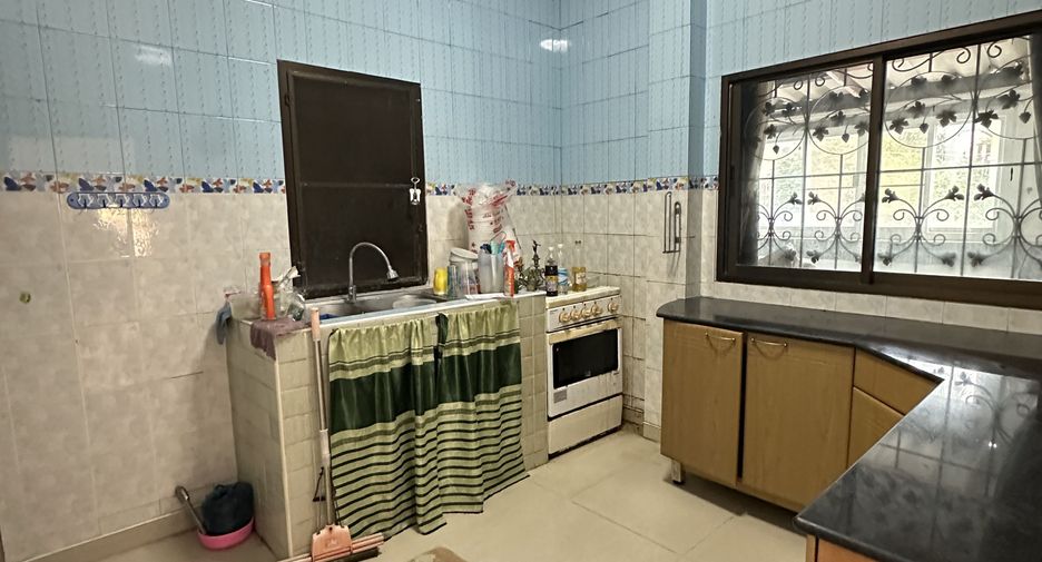 For sale 3 bedrooms house in Bang Lamung, Chonburi