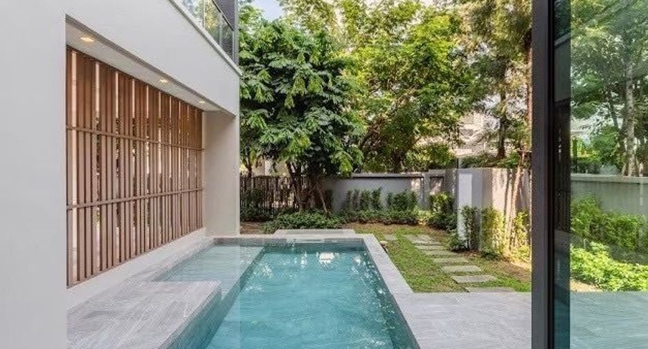 Villa en venta de 5 habitaciones en Lak Si, Bangkok