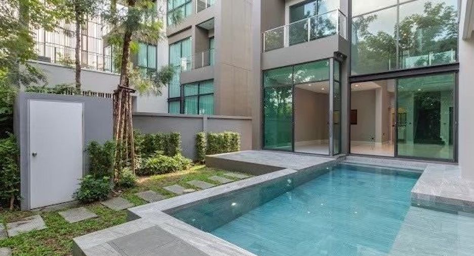 Villa en venta de 5 habitaciones en Lak Si, Bangkok