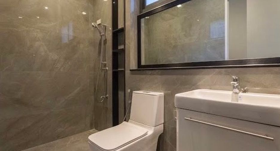 Villa en venta de 5 habitaciones en Lak Si, Bangkok