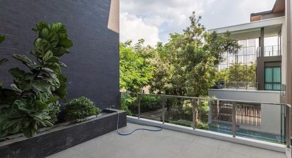 Villa en venta de 5 habitaciones en Lak Si, Bangkok