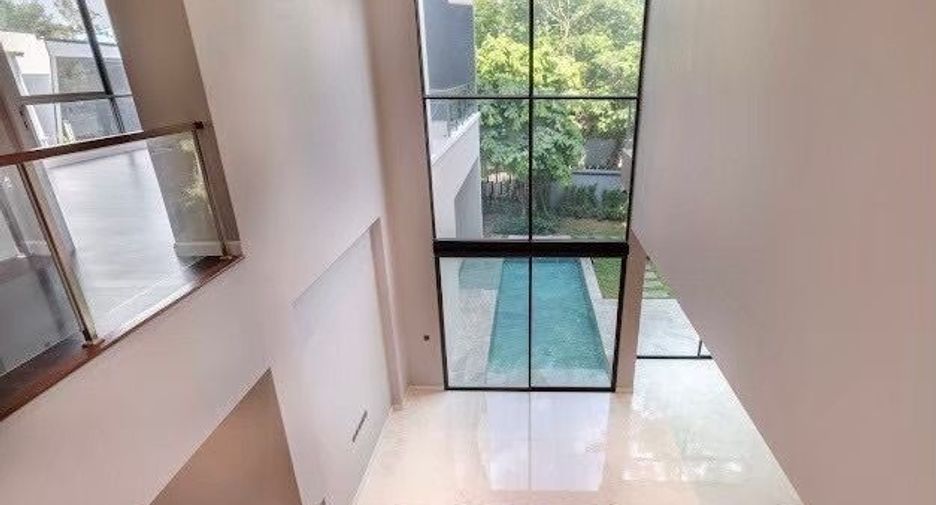 Villa en venta de 5 habitaciones en Lak Si, Bangkok