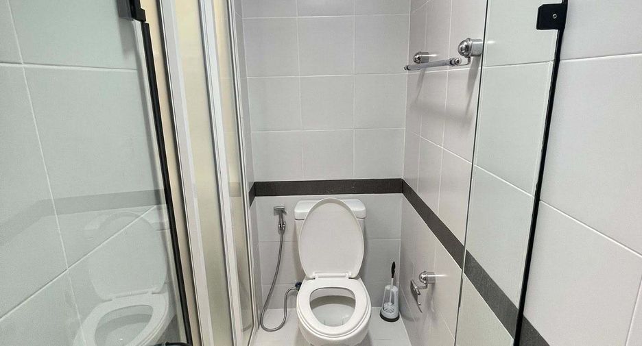 For rent 2 bedrooms condo in Ratchathewi, Bangkok
