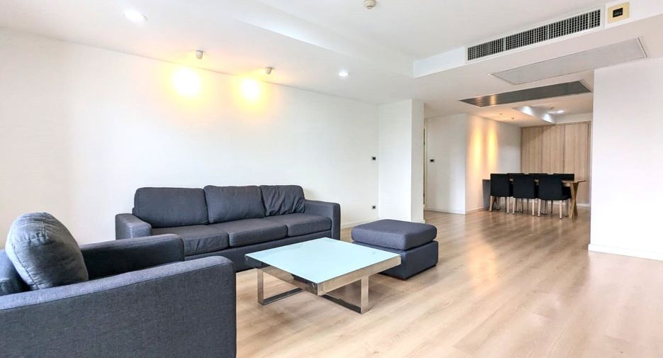 Wohnung zur Miete mit 3 Zimmer in Watthana, Bangkok
