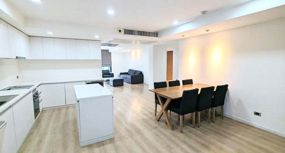 Wohnung zur Miete mit 3 Zimmer in Watthana, Bangkok