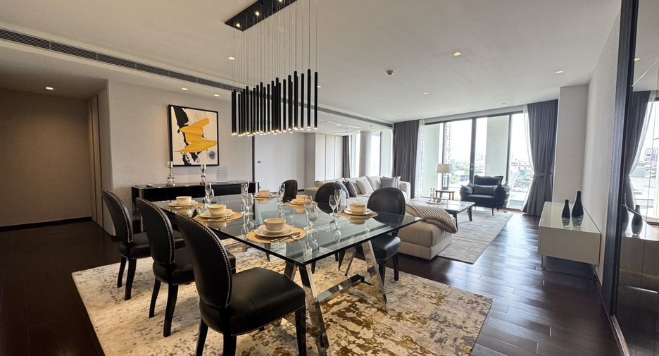 For sale 2 bedrooms condo in Watthana, Bangkok