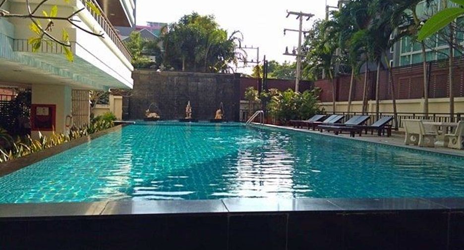 For rent 2 bedrooms condo in Bang Lamung, Chonburi