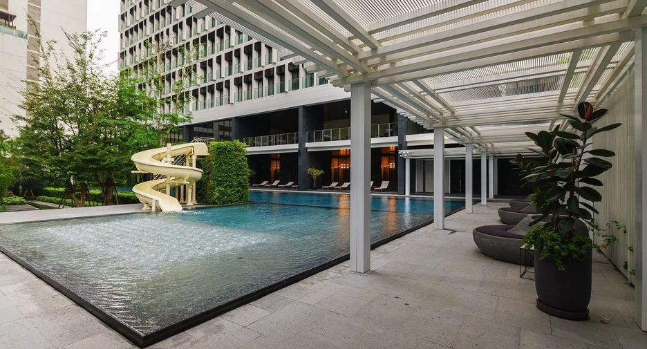 For rent 1 bed condo in Pathum Wan, Bangkok
