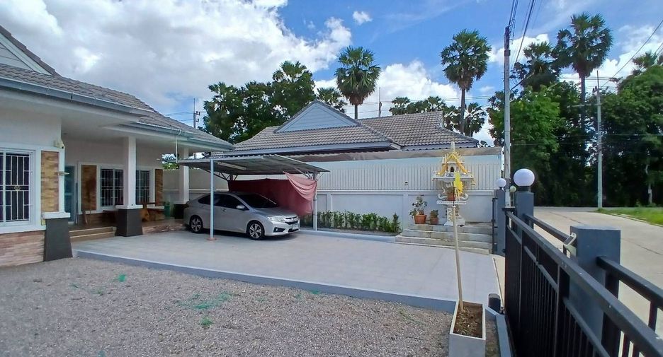 Haus zum Kauf mit 2 Zimmer in Ban Lat, Phetchaburi