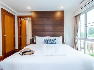 For sale 4 bedrooms villa in Cha Am, Phetchaburi