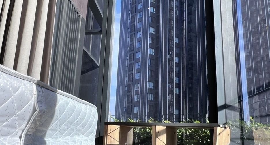 For sale and for rent 1 bed condo in Huai Khwang, Bangkok