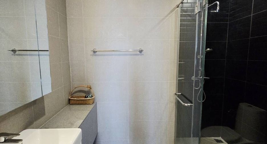 Wohnung zur Miete mit 1 Zimmer in Pathum Wan, Bangkok