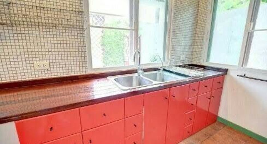 Haus zum Kauf mit 4 Zimmer in Kathu, Phuket