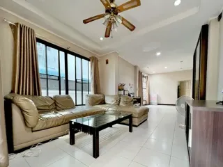 For sale 4 bedrooms house in Min Buri, Bangkok