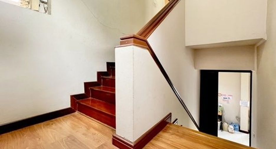 For sale 4 bedrooms house in Min Buri, Bangkok
