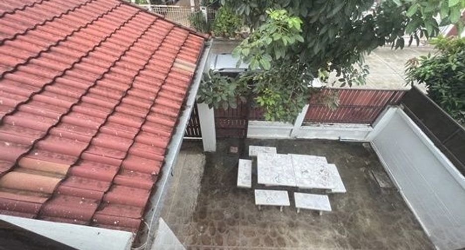 For sale 4 bedrooms house in Min Buri, Bangkok