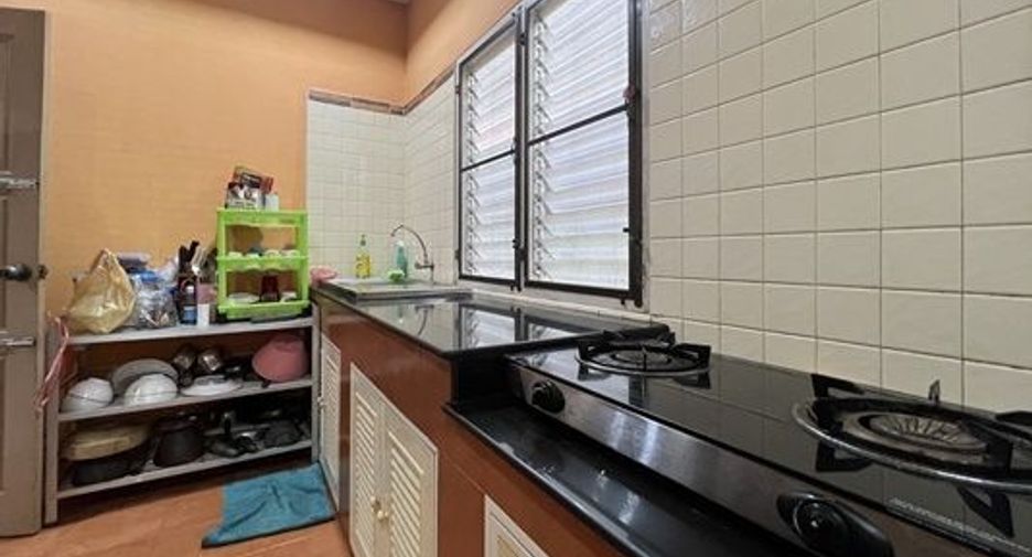 For sale 4 bedrooms house in Min Buri, Bangkok