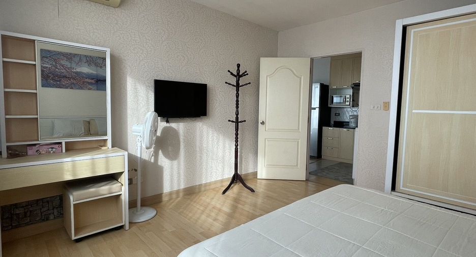 For sale and for rent 1 bed condo in Si Racha, Chonburi