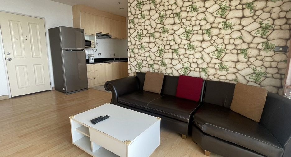 For sale and for rent 1 bed condo in Si Racha, Chonburi