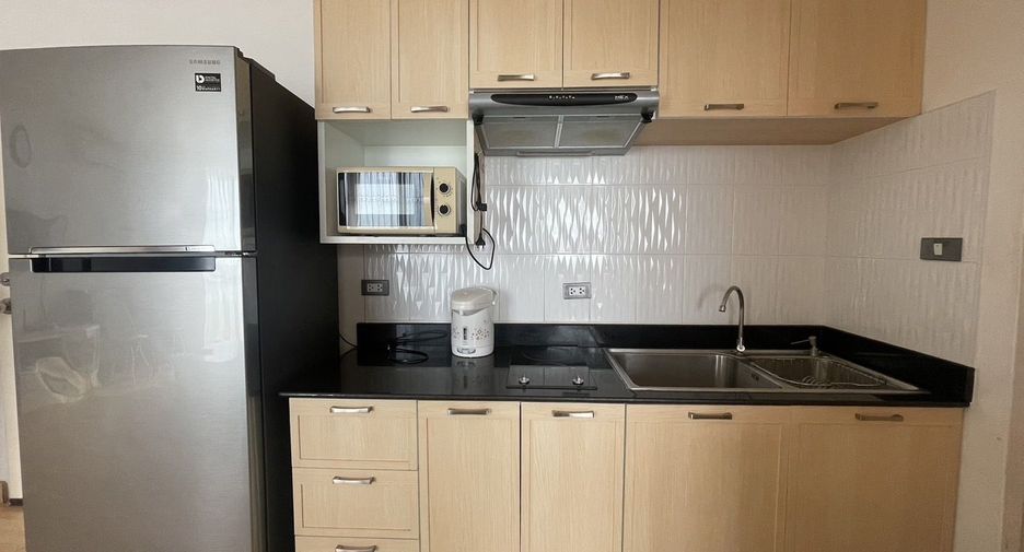 For sale and for rent 1 bed condo in Si Racha, Chonburi