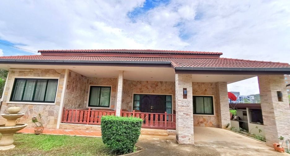 For sale 3 bedrooms house in Hua Hin, Prachuap Khiri Khan