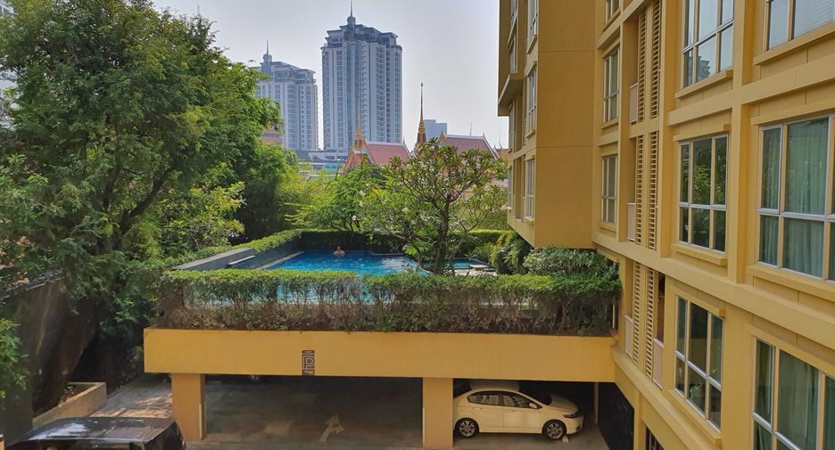 For rent studio condo in Watthana, Bangkok