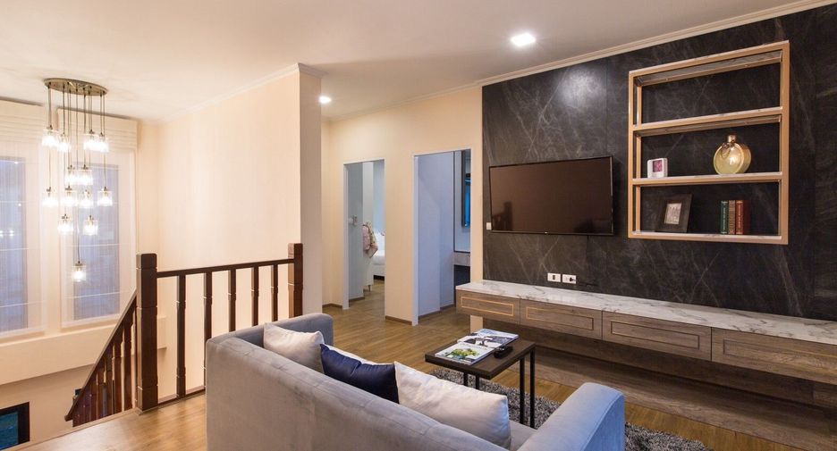 For sale 3 bedrooms villa in Bang Lamung, Chonburi
