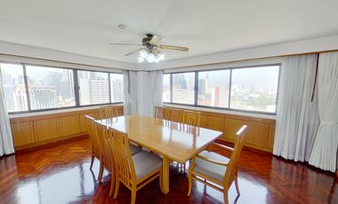For rent 3 bedrooms condo in Watthana, Bangkok
