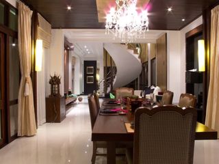Villa en alquiler de 5 habitaciones en Bang Lamung, Chonburi